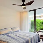 Shoreline Escape - Private Pool - Beach