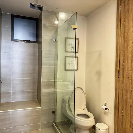Shoreline Escape - Private Pool - Apartamento
