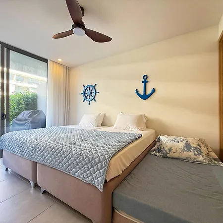 Shoreline Escape - Private Pool - Apartamento